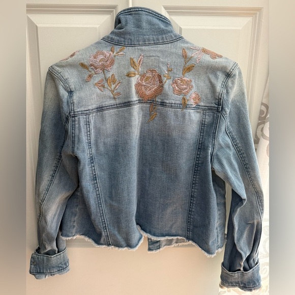 Mossimo Supply Co | Embroidered Floral Cropped Denim Jacket | Size Medium - Picture 4 of 6